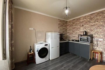 Фото №2: 1-комнатная квартира 35 м² - Краснодар, мкр. Музыкальный, ул. имени Сергея Есенина, 115