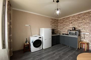 Фото №2: 1-комнатная квартира 35 м² - Краснодар, мкр. Музыкальный, ул. имени Сергея Есенина, 115