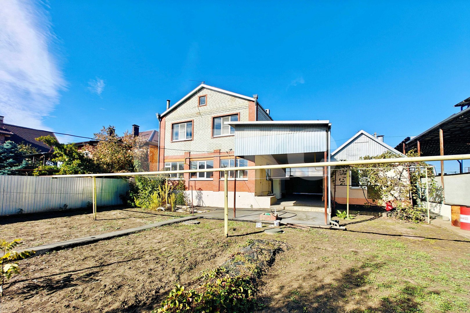 Фото №1: Дом 200 м² + 10 сот. - Краснодар, Пашковский, ул. Мира, 53