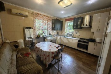 Фото №3: Дом 85 м² - Ростов-на-Дону, мкр. Нахичевань, ул. Листопадова, 108