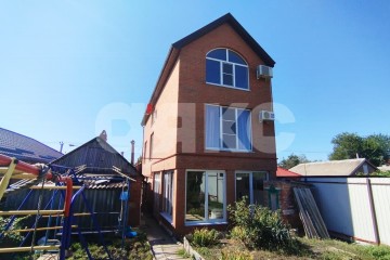 Фото №1: Дом 242 м² - Ростов-на-Дону, мкр. Александровка, ул. Книжная, 55