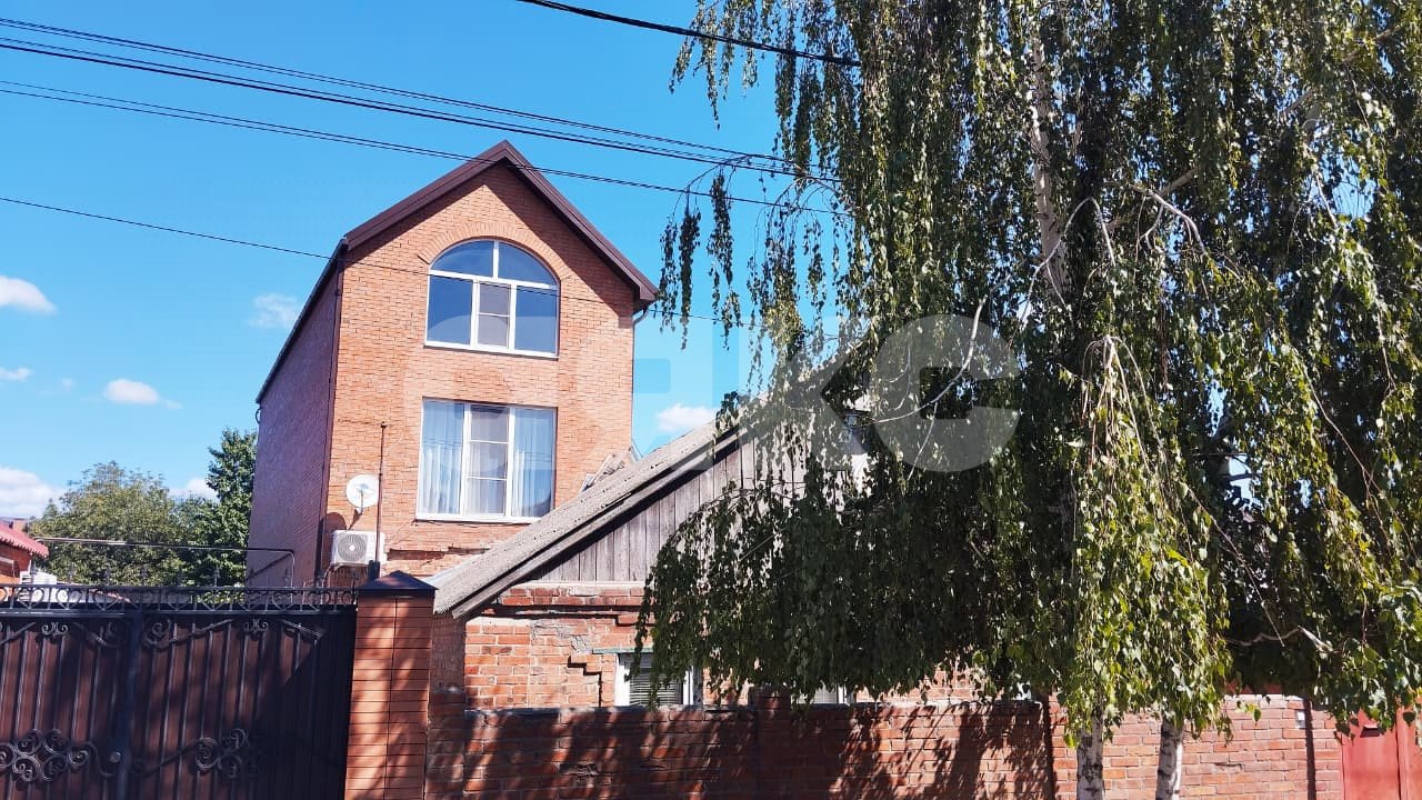 Фото №2: Дом 242 м² + 7.5 сот. - Ростов-на-Дону, Александровка, ул. Книжная, 55