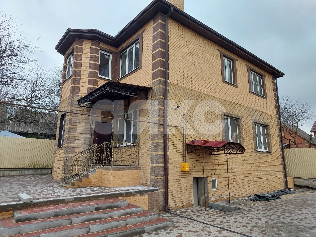 Фото №3: Дом 220 м² + 4.5 сот. - Ростов-на-Дону, СНТ Виноградарь, ул. Грациозная, 33/25