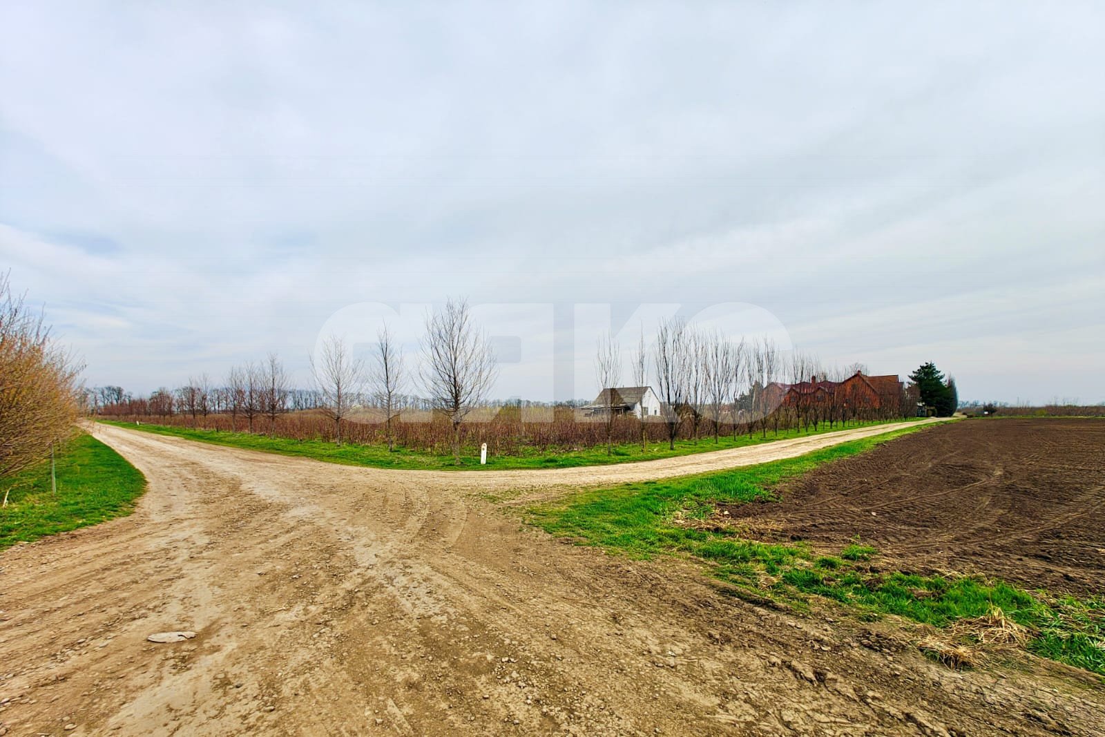 Фото №4: Коммерческая земля 196 сот. - Краснодар, Карасунский внутригородской округ