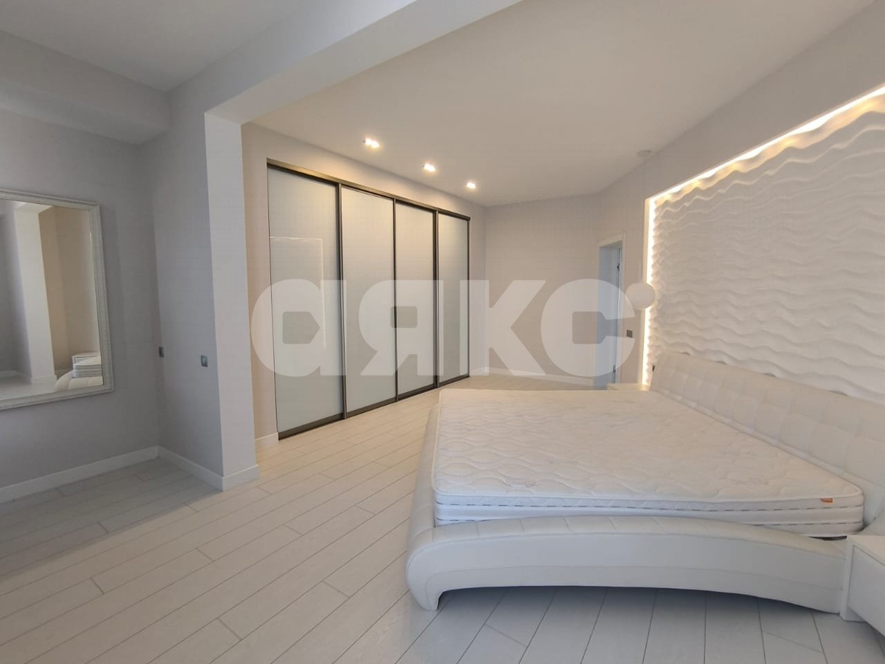 Фото №7: 3-комнатная квартира 108 м² - Анапа, ул. Шевченко, 65