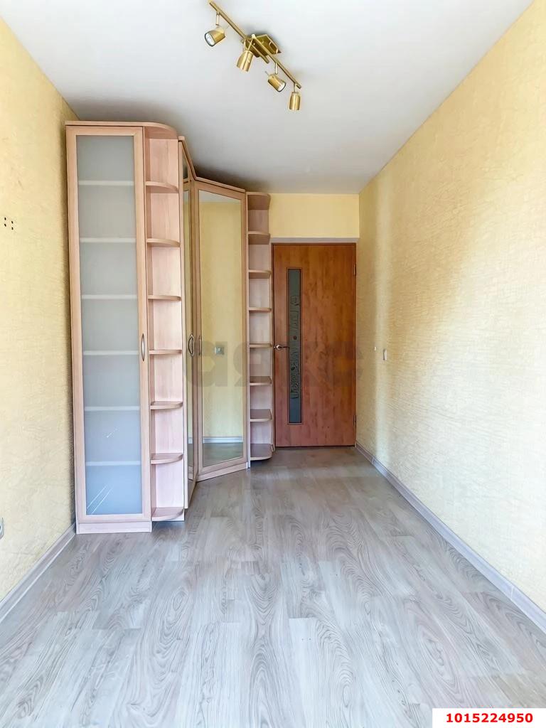 Фото №5: 3-комнатная квартира <span class="whitespace-nowrap">54 м²</span>, <span class="whitespace-nowrap">5/5 эт.</span> - Краснодар, Карасунский внутригородской округ, ж/м Пашковский, ул. 1 Мая, 67