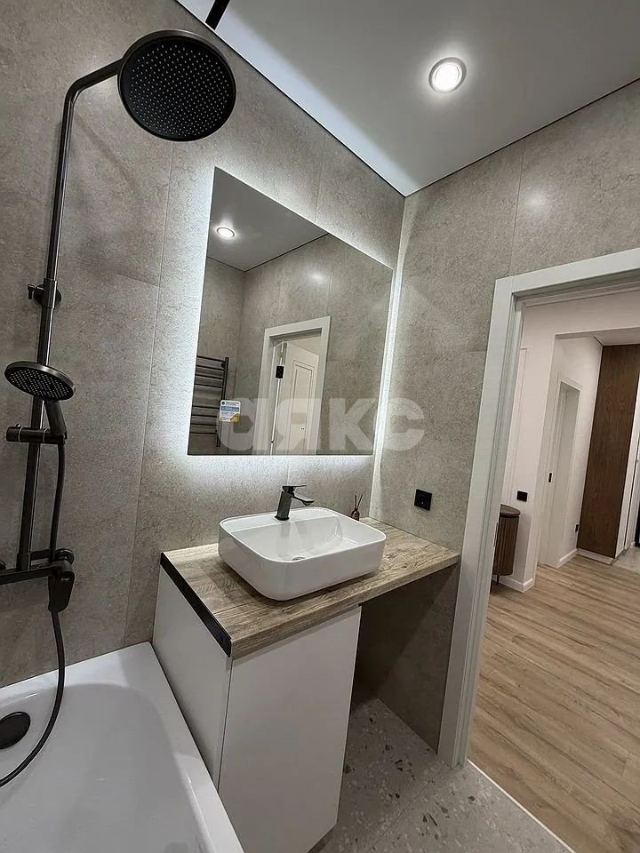 Фото №6: 3-комнатная квартира 75 м² - Ростов-на-Дону, жилой комплекс Английский Квартал, ул. Ерёменко, 90/27