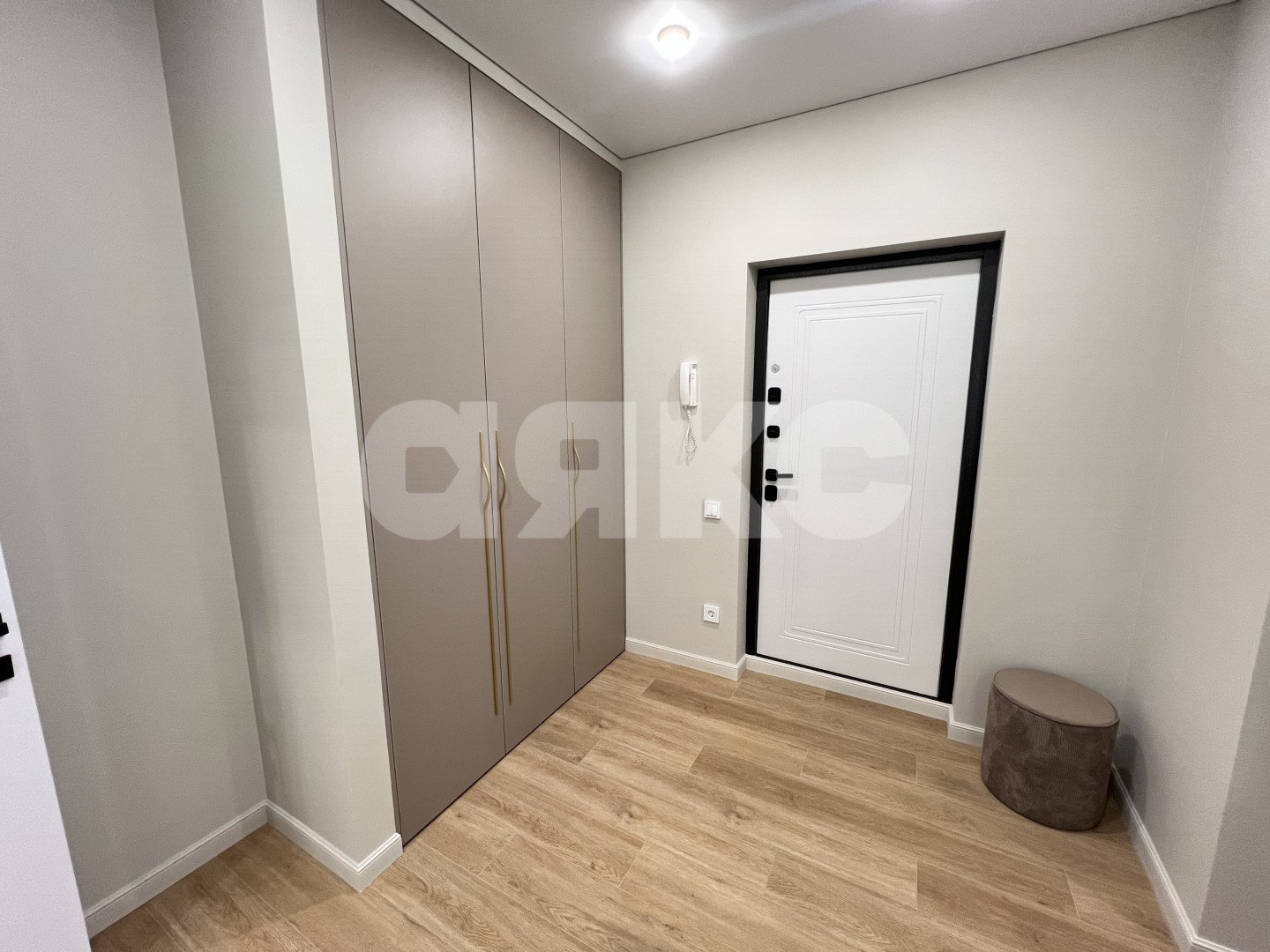 Фото №13: 2-комнатная квартира 60 м² - Ростов-на-Дону, жилой комплекс Сердце Ростова 2, ул. Ларина, 45с1