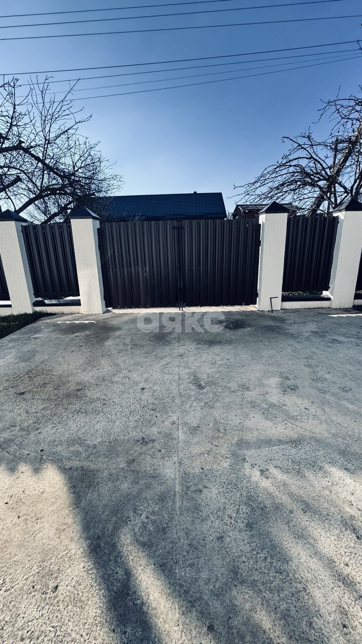 Фото №2: Дом 303 м² + 10 сот. - Кореновск, ул. Хижняка