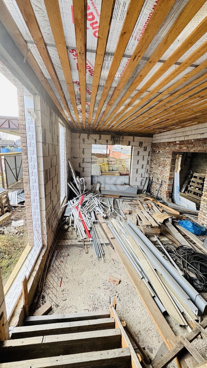 Фото №2: Дом 213 м² + 11.4 сот. - Платнировская, пер. Луначарского