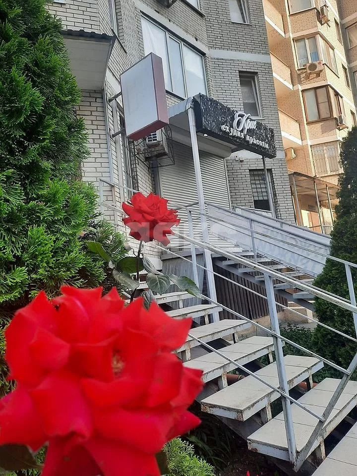 Фото №13: 3-комнатная квартира 94 м² - Ростов-на-Дону, Западный, ул. 339-й Стрелковой Дивизии, 12Д