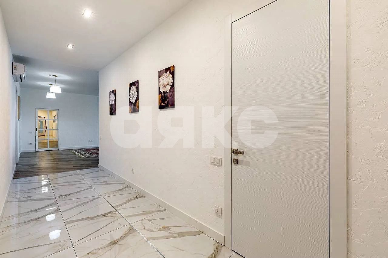 Фото №19: 4-комнатная квартира 190 м² - Ростов-на-Дону, Ленинский, пр-кт Будённовский, 2А/23Б