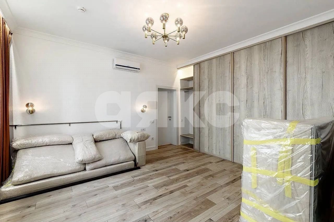 Фото №2: 4-комнатная квартира 190 м² - Ростов-на-Дону, Ленинский, пр-кт Будённовский, 2А/23Б