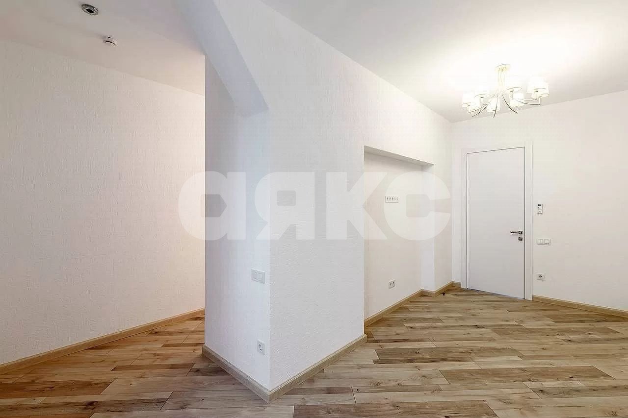 Фото №16: 4-комнатная квартира 190 м² - Ростов-на-Дону, Ленинский, пр-кт Будённовский, 2А/23Б