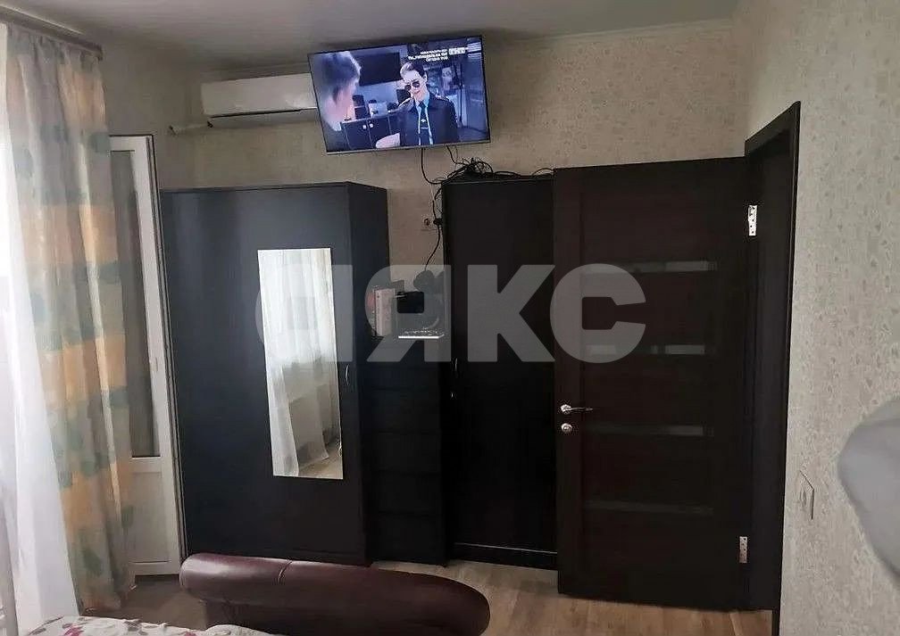 Фото №2: 2-комнатная квартира 47 м² - Ростов-на-Дону, жилой комплекс Английский Квартал, ул. Ерёменко, 96/1