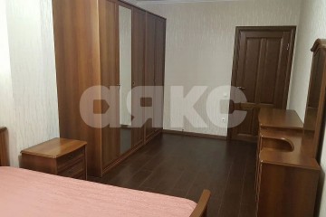 Фото №1: 3-комнатная квартира 95 м² - Ростов-на-Дону, мкр. 2-й, ул. Малиновского, 66/1