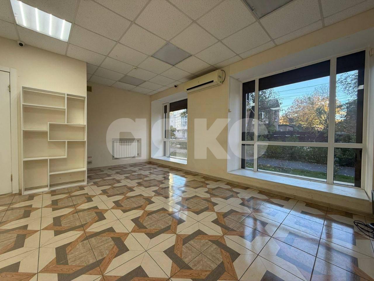 Фото №2: Коммерция 54 м² - Ростов-на-Дону, Октябрьский, пер. Семашко, 99