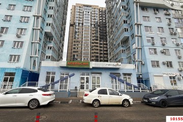 Фото №1: Торговое помещение 110 м² - Краснодар, мкр. жилой комплекс Парусная Регата, ул. Автолюбителей, 1Д