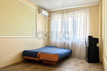 Фото №2: 1-комнатная квартира 40 м² - Краснодар, мкр. имени Петра Метальникова, ул. Петра Метальникова, 5к3
