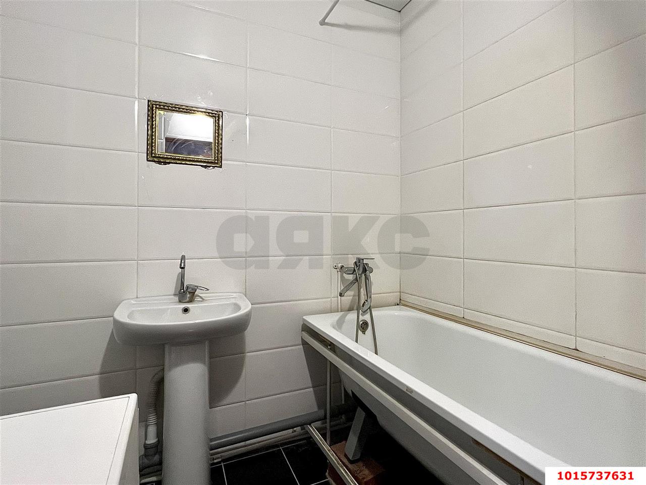 Фото №5: 1-комнатная квартира 40 м² - Краснодар, Музыкальный, ЖК Времена Года, Завод Радиоизмерительных Приборов, Прикубанский внутригородской округ, жилой комплекс Времена года, мкр. имени Петра Метальникова, ул. Петра Метальникова, 5к3