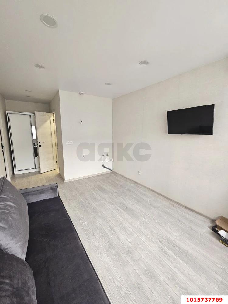 Фото №1: Студия 18 м² - Краснодар, Прикубанский внутригородской округ, Калинино, мкр. Краевая Клиническая Больница, ул. Российская, 130