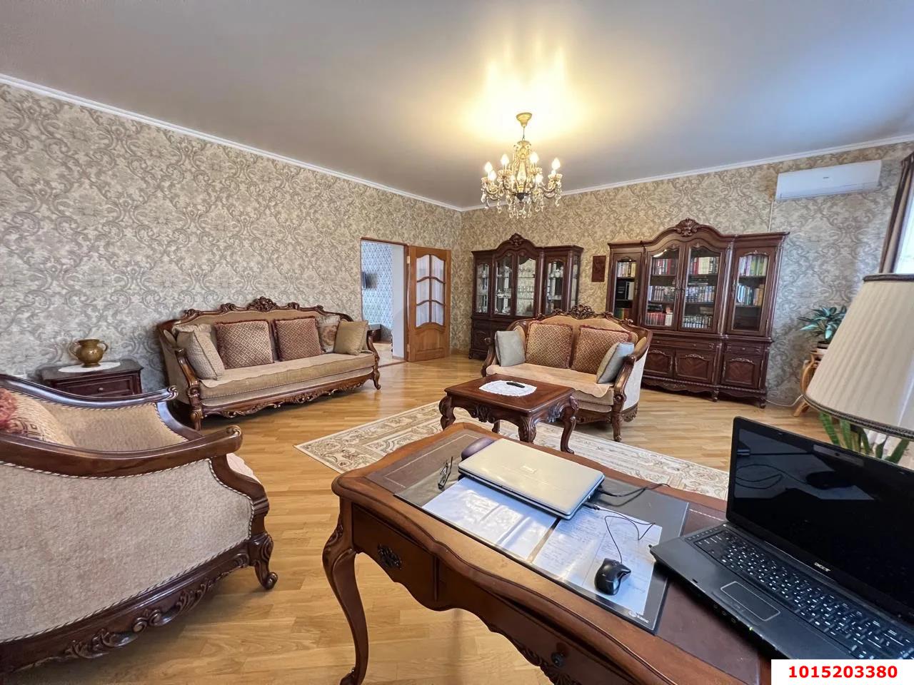 Фото №13: Дом 451 м² + 11 сот. - Карла Маркса, ул. Белевцы