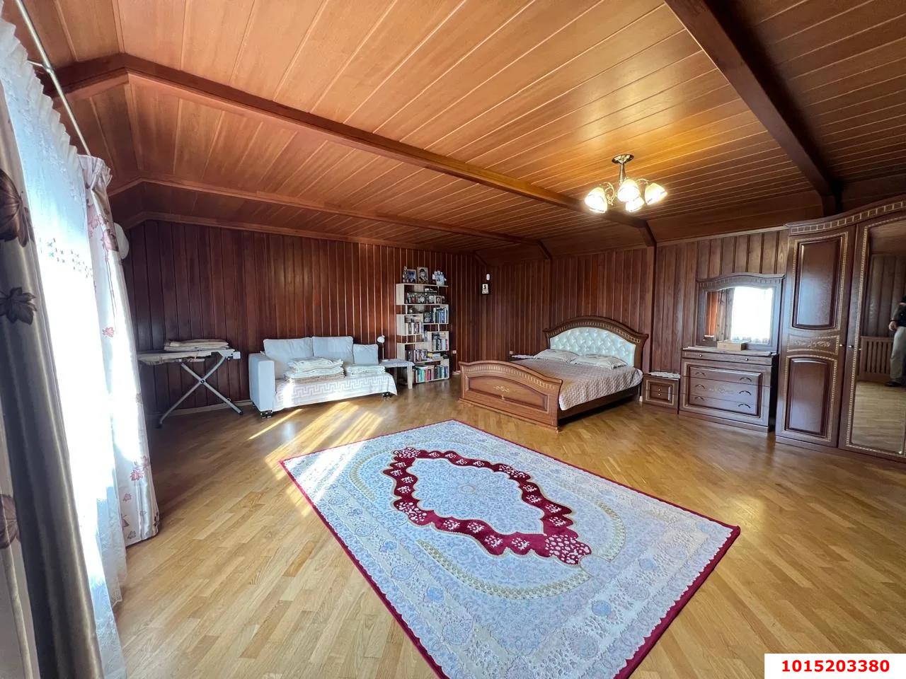 Фото №10: Дом 451 м² + 11 сот. - Карла Маркса, ул. Белевцы