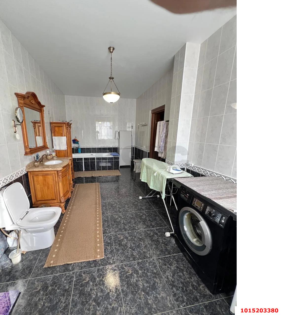 Фото №8: Дом 451 м² + 11 сот. - Карла Маркса, ул. Белевцы