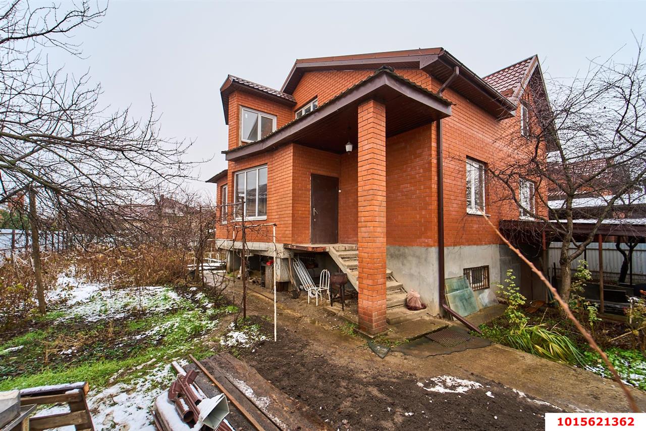 Фото №1: Дом 142 м² + 8.8 сот. - Краснодар, Прикубанский внутригородской округ, Калинино, мкр. Завод Радиоизмерительных Приборов, ул. Мурманская, 23