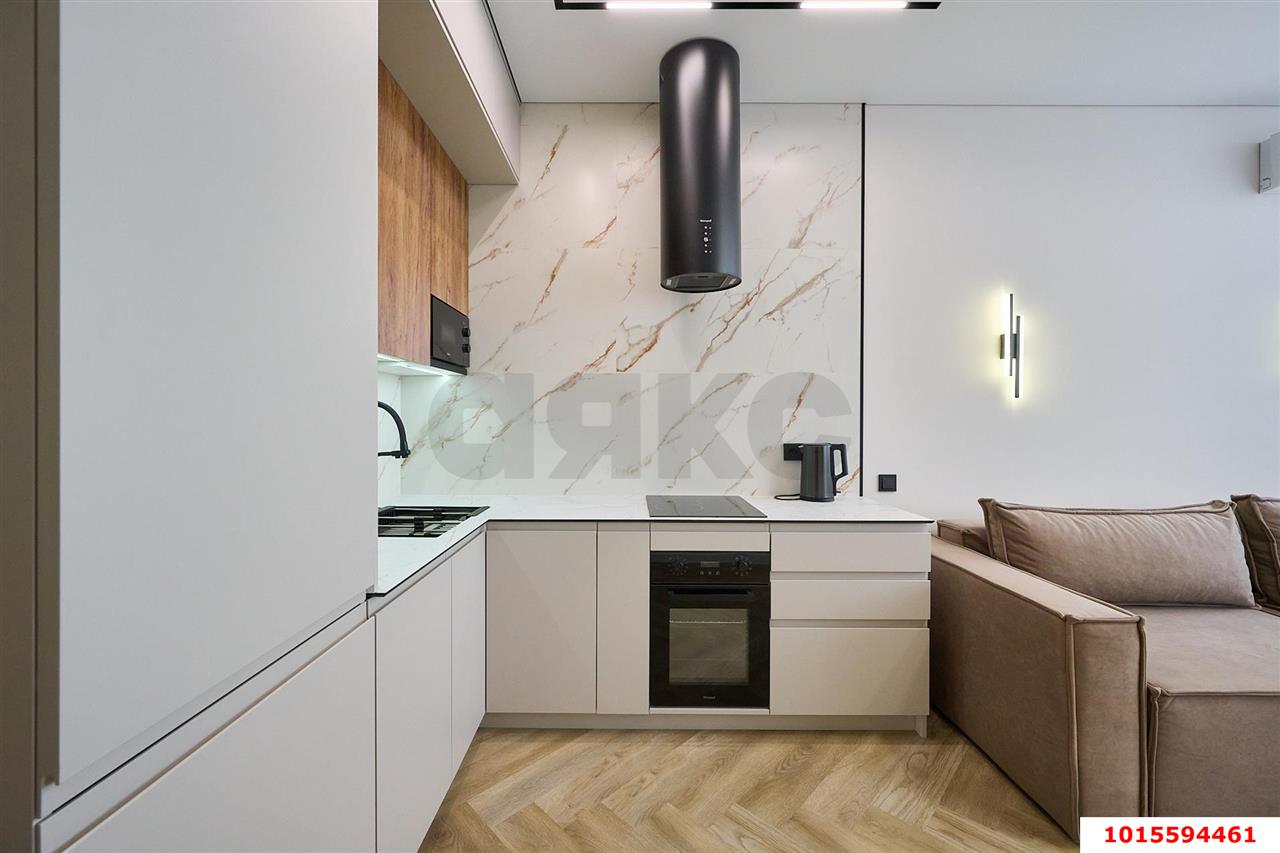 Фото №9: 1-комнатная квартира 43 м² - Краснодар, жилой комплекс Красная площадь, ул. Кореновская, 57к1