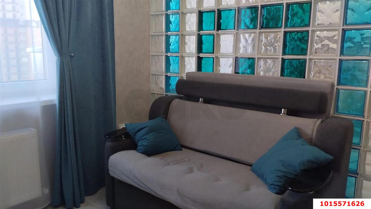 Фото №3: Студия 27 м² - Краснодар, ЖК Губернский, ул. имени Героя Георгия Бочарникова, 8