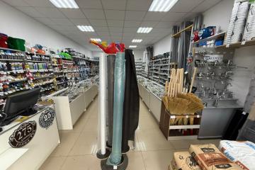 Фото №3: Коммерция 448 м² - Южный, мкр. жилой комплекс Медовый, ул. Северная, 42/1