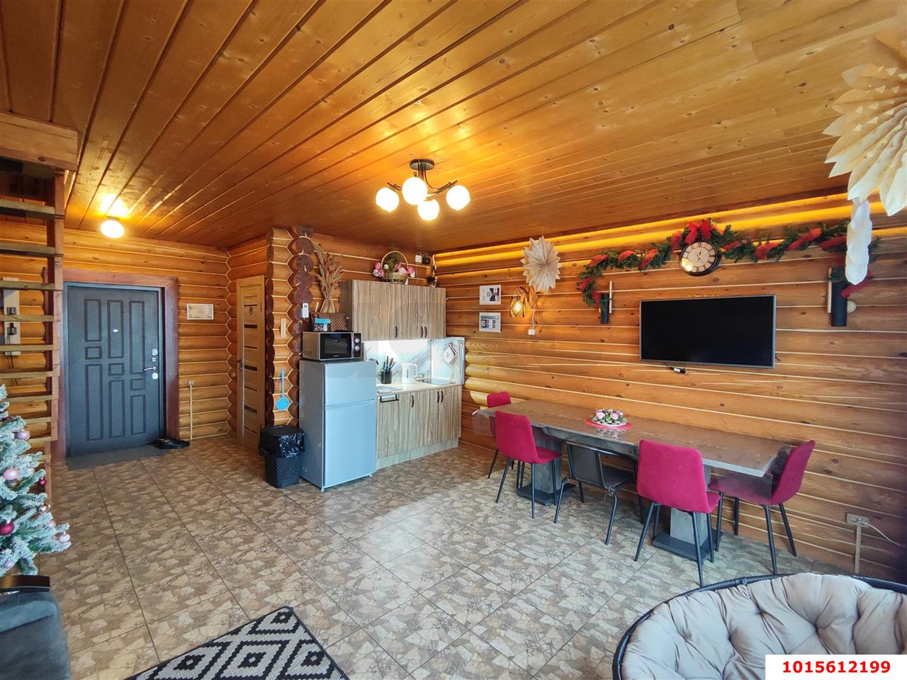 Фото №5: Коммерция 313 м² - Новотитаровская, ул. Суворова, 7