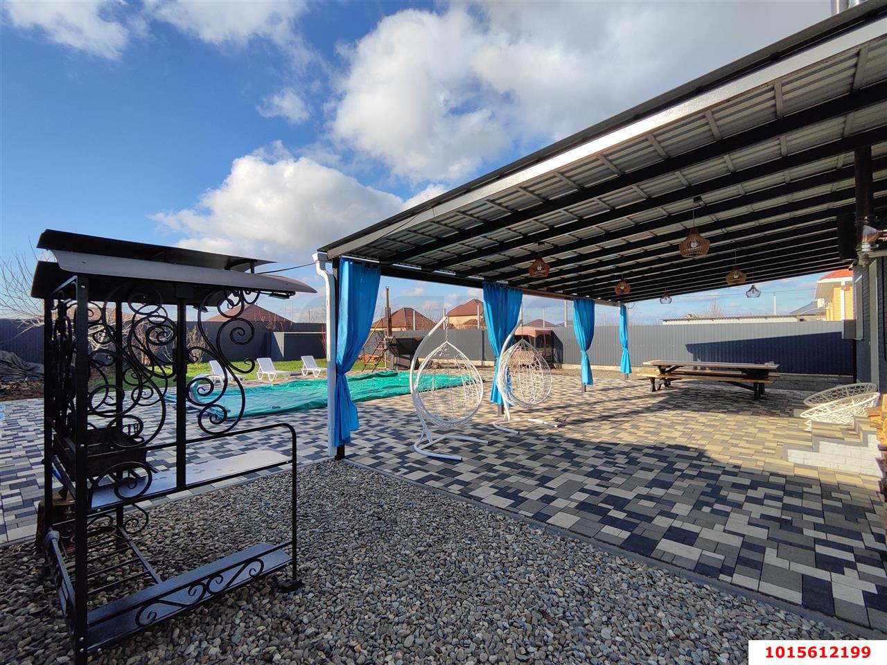 Фото №4: Коммерция 313 м² - Новотитаровская, ул. Суворова, 7