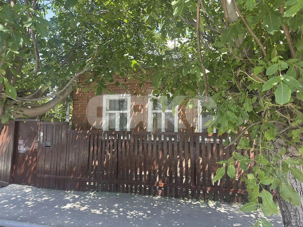 Фото №1: Дом 45 м² + 4.5 сот. - Ростов-на-Дону, Орджоникидзе, ул. Конституционная