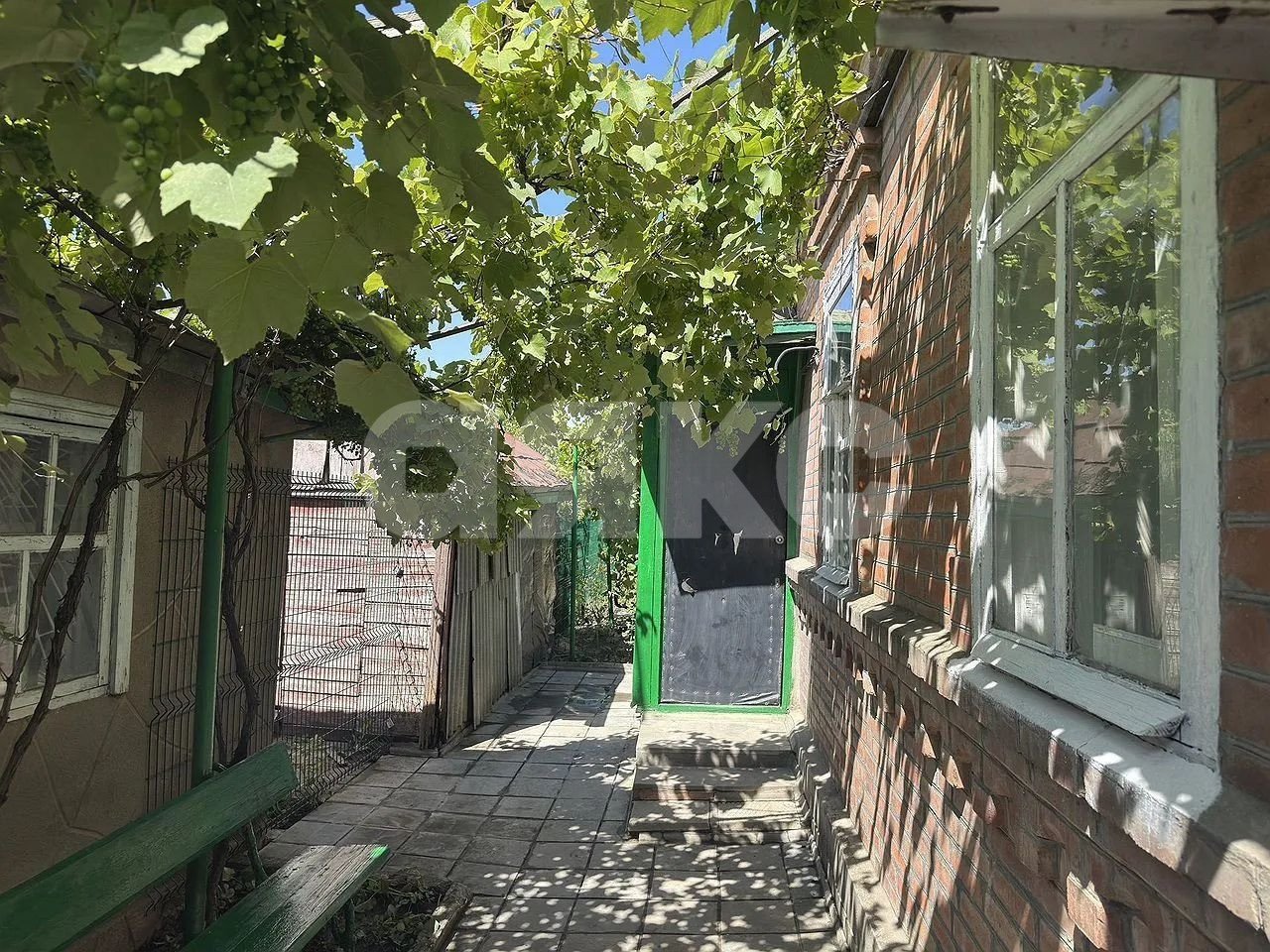 Фото №4: Дом 45 м² + 4.5 сот. - Ростов-на-Дону, Орджоникидзе, ул. Конституционная