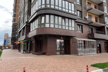 Фото №1: Торговое помещение 96 м² - Краснодар, мкр. Достояние, ул. им. Мурата Ахеджака, 10А