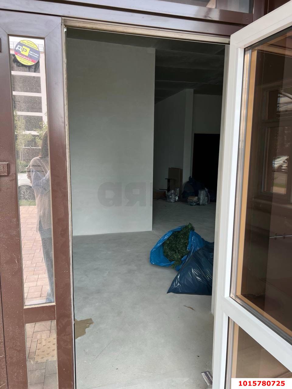 Фото №16: Торговое помещение 96 м² - Краснодар, Достояние, ул. им. Мурата Ахеджака, 10А