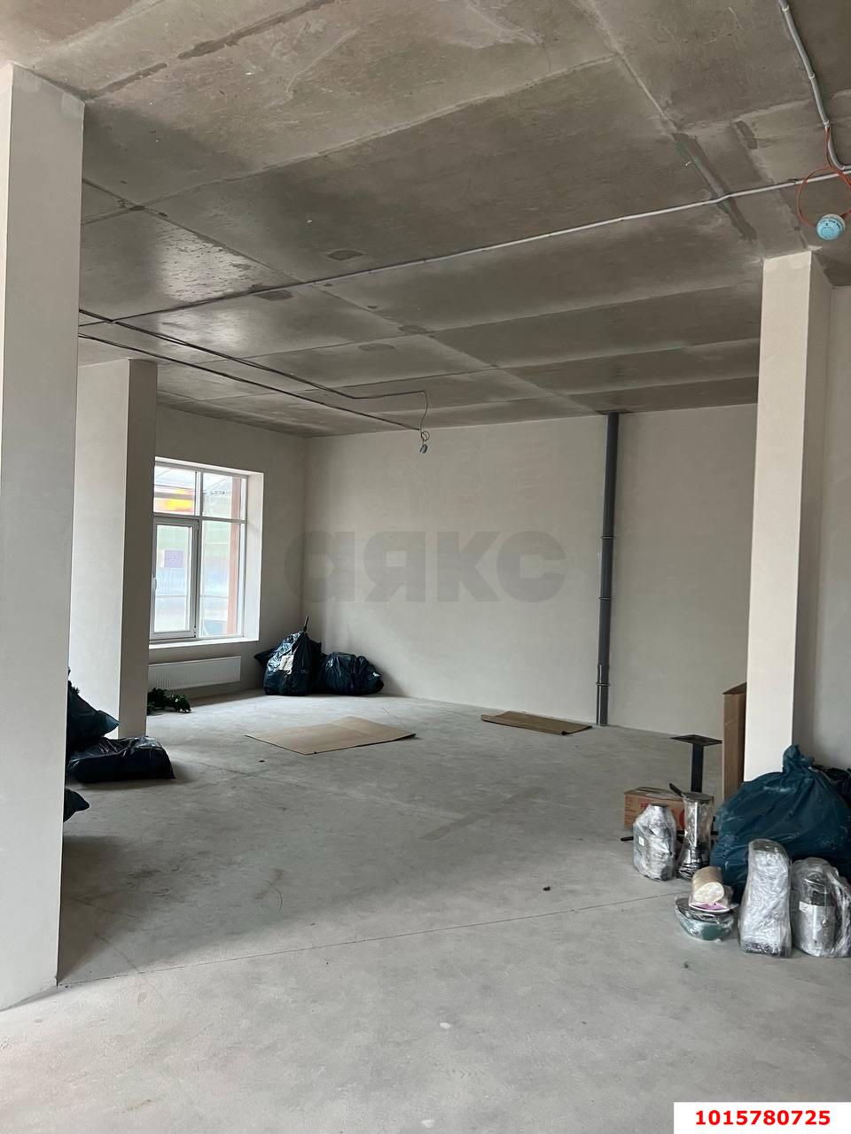 Фото №11: Торговое помещение 96 м² - Краснодар, Достояние, ул. им. Мурата Ахеджака, 10А