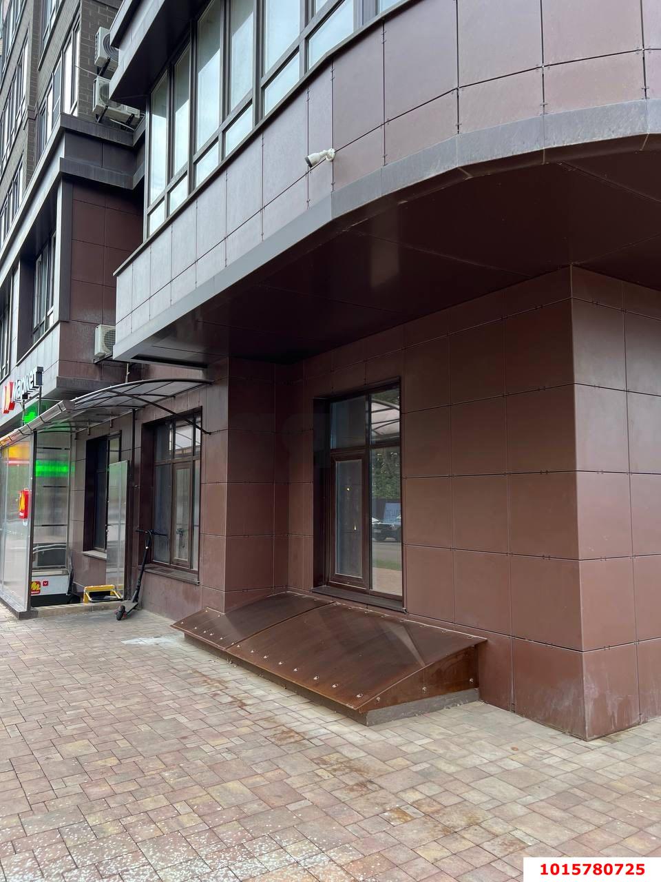 Фото №15: Коммерция 95 м² - Краснодар, Прикубанский внутригородской округ, мкр. Достояние, ул. им. Мурата Ахеджака, 10А