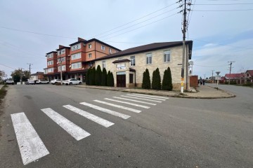 Фото №2: Торговое помещение 48 м² - Брюховецкая, ул. Советская, 50