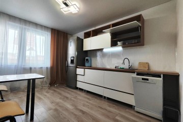 Фото №1: 2-комнатная квартира 56 м² - Краснодар, мкр. Молодёжный, ул. Душистая, 55