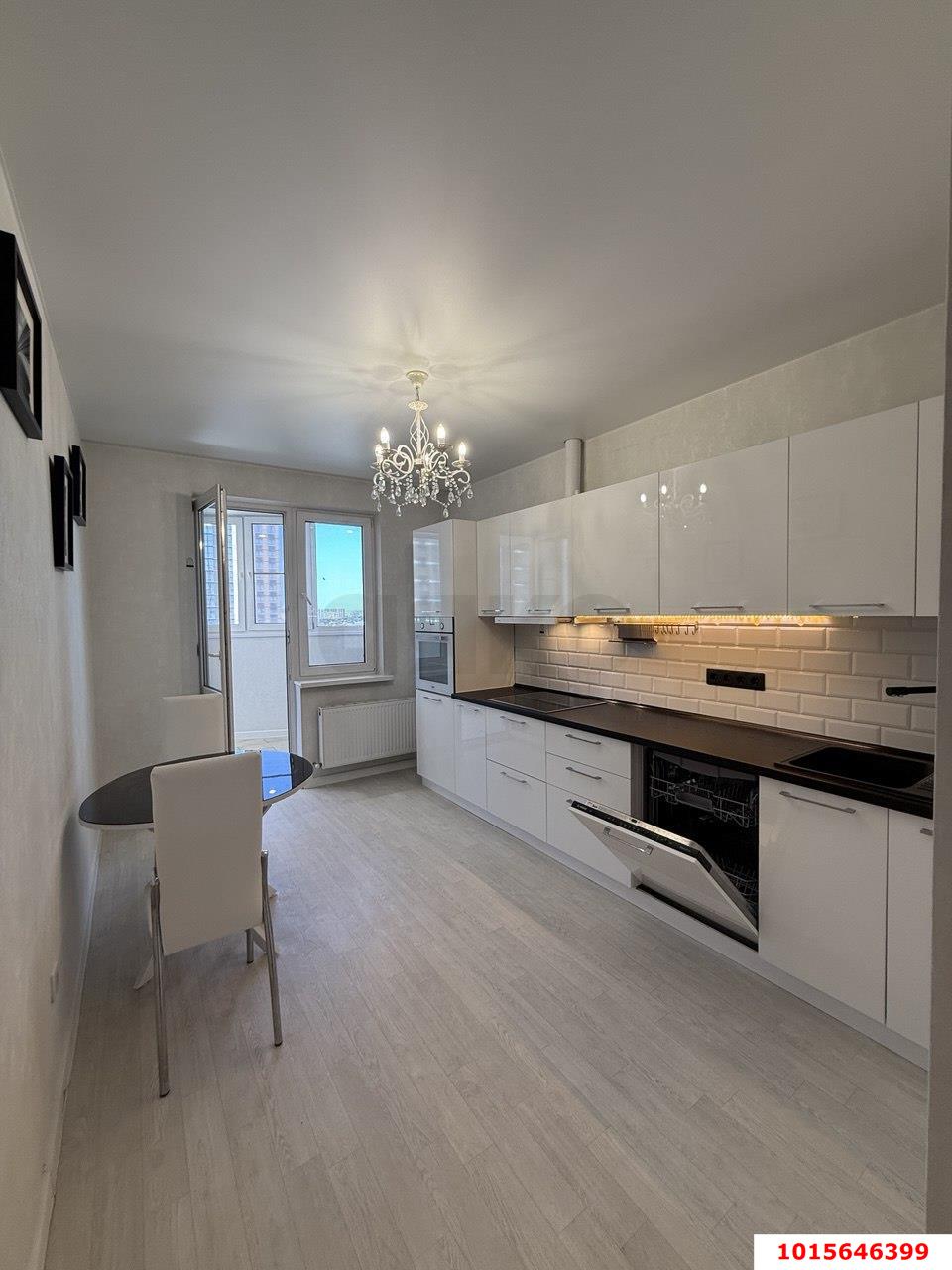 Фото №1: 1-комнатная квартира 43 м² - Краснодар, Прикубанский внутригородской округ, Россинского, мкр. жилой комплекс Символ, ул. Командорская, 9/2