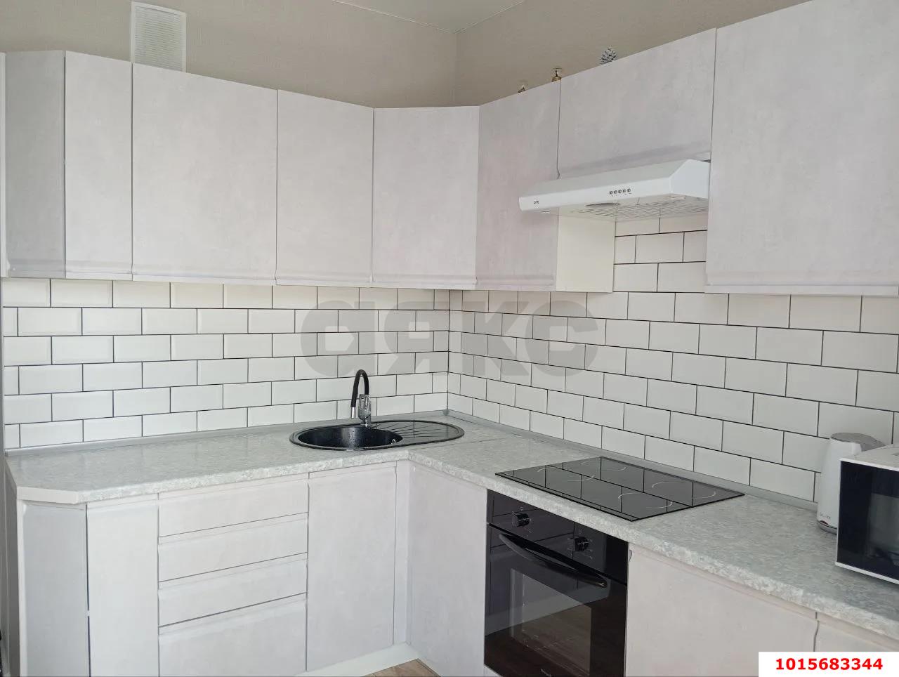 Фото №6: 2-комнатная квартира 51 м² - Краснодар, жилой комплекс Самолёт-2, ул. Западный Обход, 57