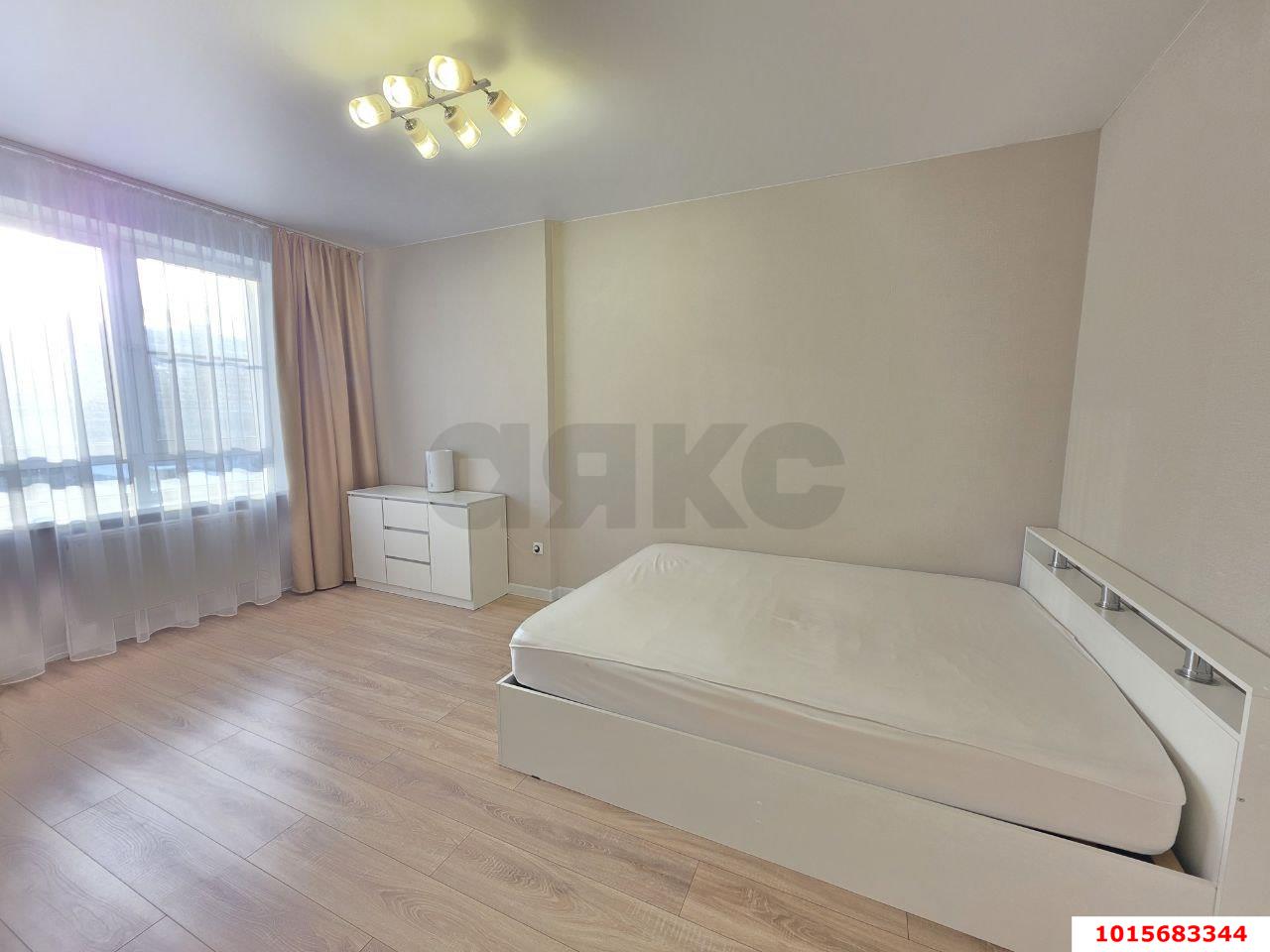 Фото №2: 2-комнатная квартира 51 м² - Краснодар, Прикубанский внутригородской округ, мкр. жилой комплекс Самолёт-2, ул. Западный Обход, 57