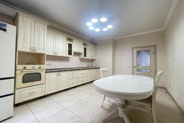 Фото №2: 2-комнатная квартира 71 м² - Краснодар, мкр. Центральный, ул. Октябрьская, 181/2к3