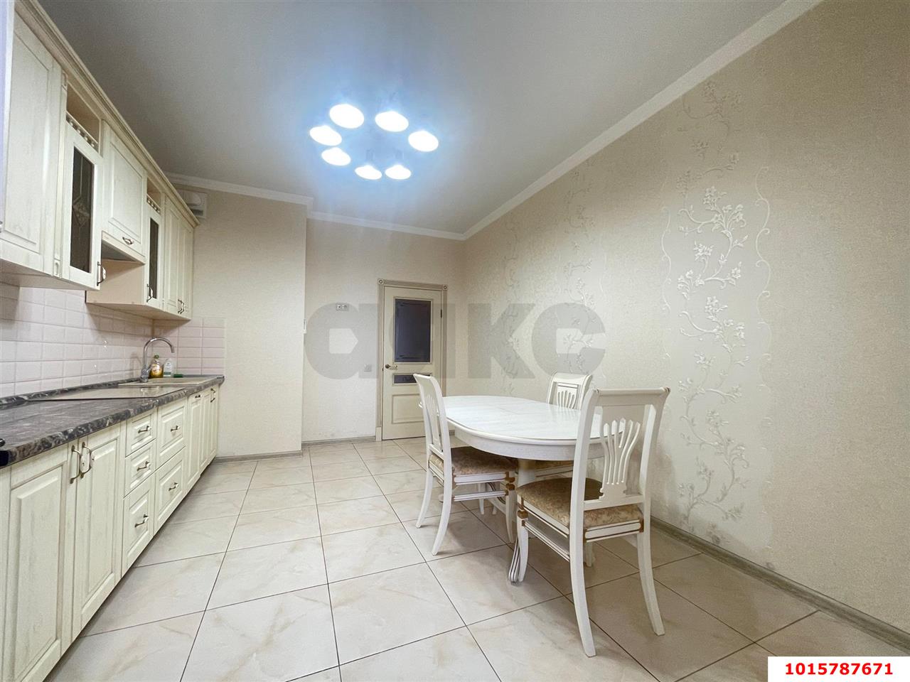 Фото №3: 2-комнатная квартира 75 м² - Краснодар, ЖК Октябрьский, Центральный внутригородской округ, Западный внутригородской округ, жилой комплекс Центральный, мкр. Центральный, ул. Октябрьская, 181/2к3