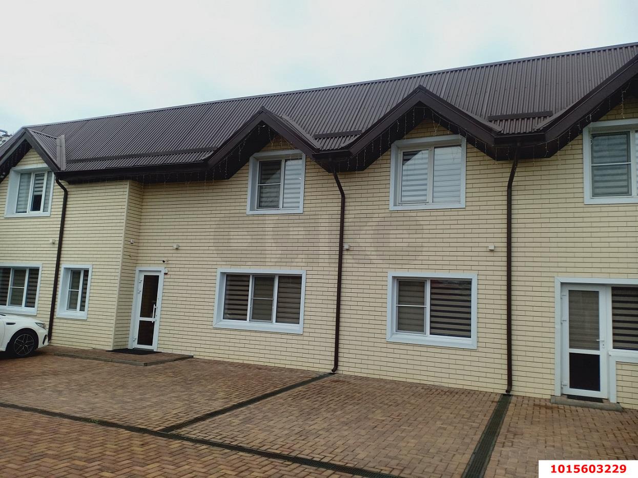 Фото №13: Дом 215 м² + 4.5 сот. - Краснодар, Хлопчато-бумажный Комбинат, пр-д 4-й  Васнецова, 1