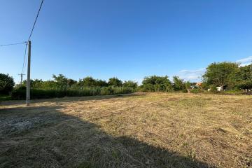 Фото №1: Земельный участок 12 сот. - Южная Кубань, мкр. Карасунский внутригородской округ, ул. Малиновая, 677