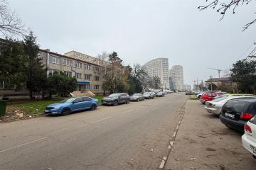 Фото №2: Коммерция 2133 м² - Краснодар, мкр. Черёмушки, ул. Старокубанская, 2